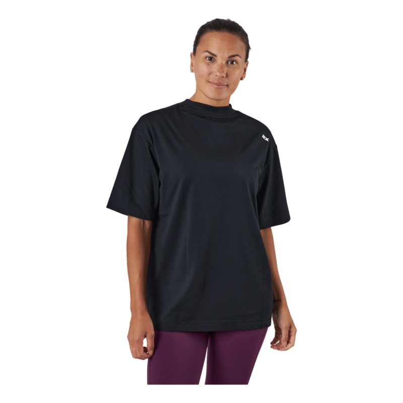 Form Boyfriend Tee Black/white