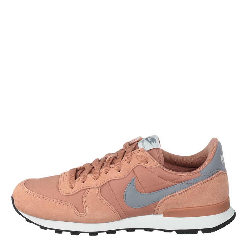 Wmns Internationalist Rose Gold/wolf Grey-white