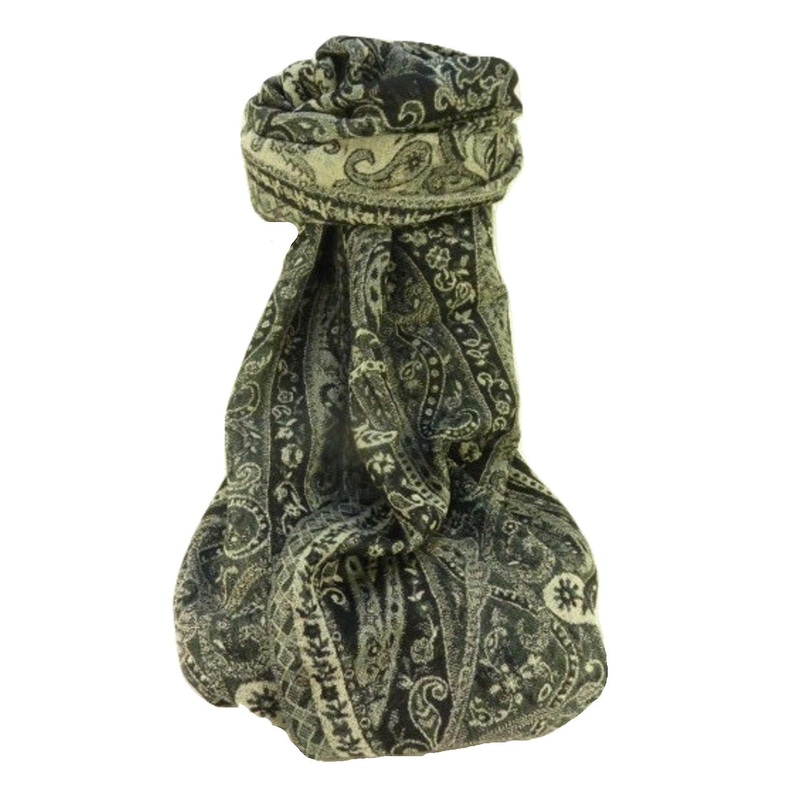 Muffler Scarf 4643 in Fine Pashmina Wool from the Heritage Range by Pashmina & Silk | Fruugo SG