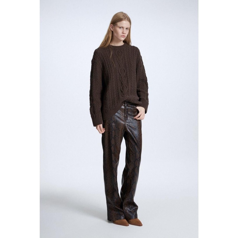 Women Sweater Crafted Knitted Cotton Wool Blend Cable-Knit Front. Featuring Classic Round Neckline – Sweater and Womens Pullover Sweater price|Founded in 1997,Layois a comprehensive group company integrating the import and export business,