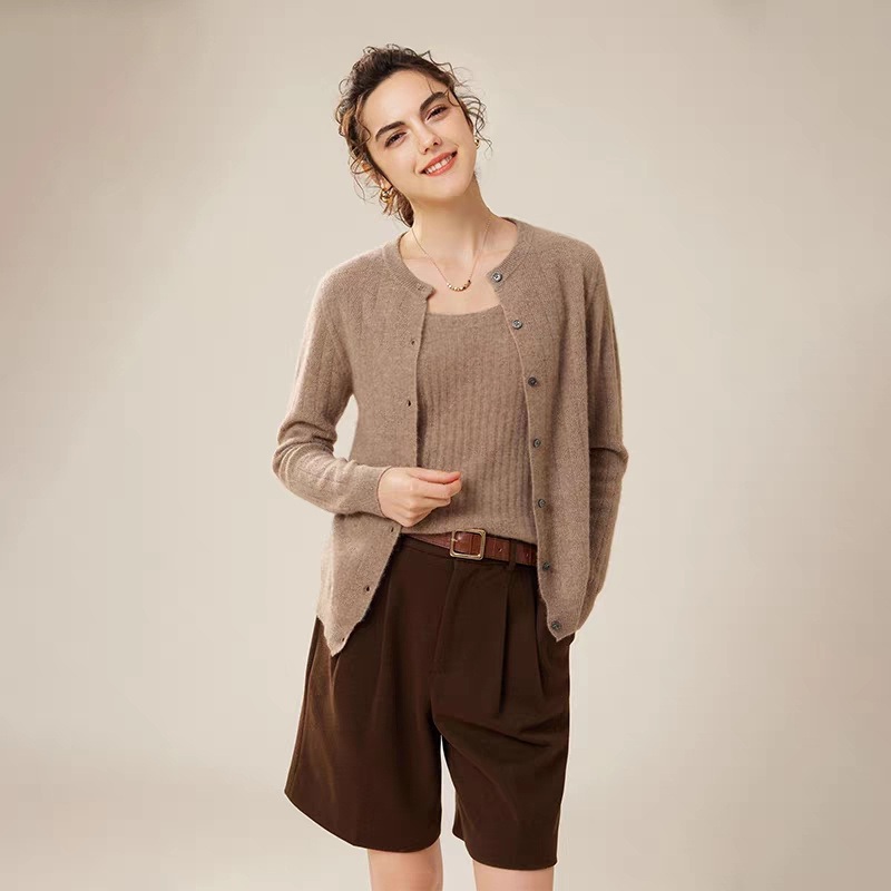 Wholesale Women Autumn Winter Knitted Cardigan Sweater Texture Knit Merino Wool Cardigan – Women Cable Cardigan Sweater and Crew Neck Cardigan Sweater price