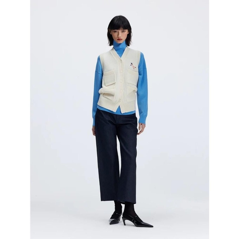 Wholesale Luxury Sweater Solid Knitwear Cardigen Vest Women Wool Knitted Sweaters Vest – Sweater and Womens Pullover Sweater price|Founded in 1997,Layois a comprehensive group company integrating the import and export business, trade, inves