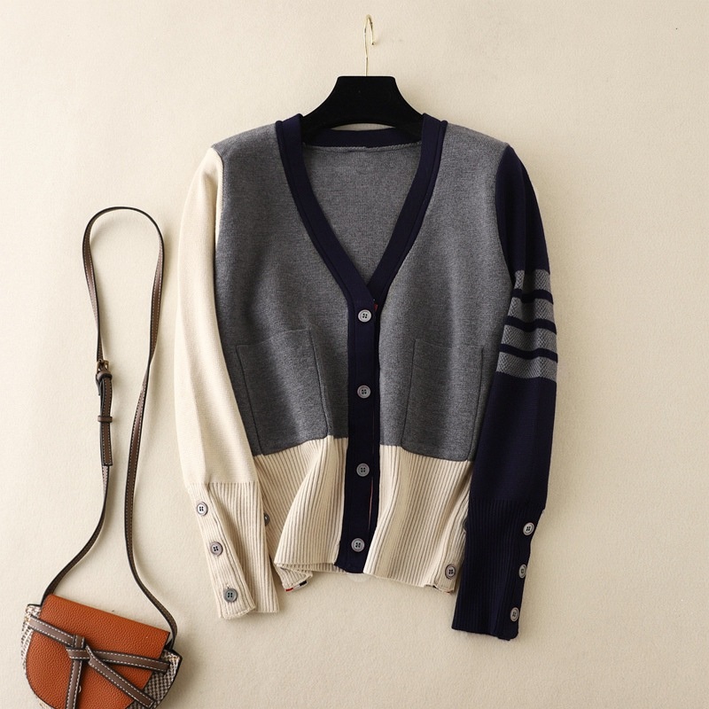 Classic Knitted Cardigan V-Neck Color Block Thick Long Sleeved Sweater – Autumn and Winter Apparel and Niche Design Clothes price
