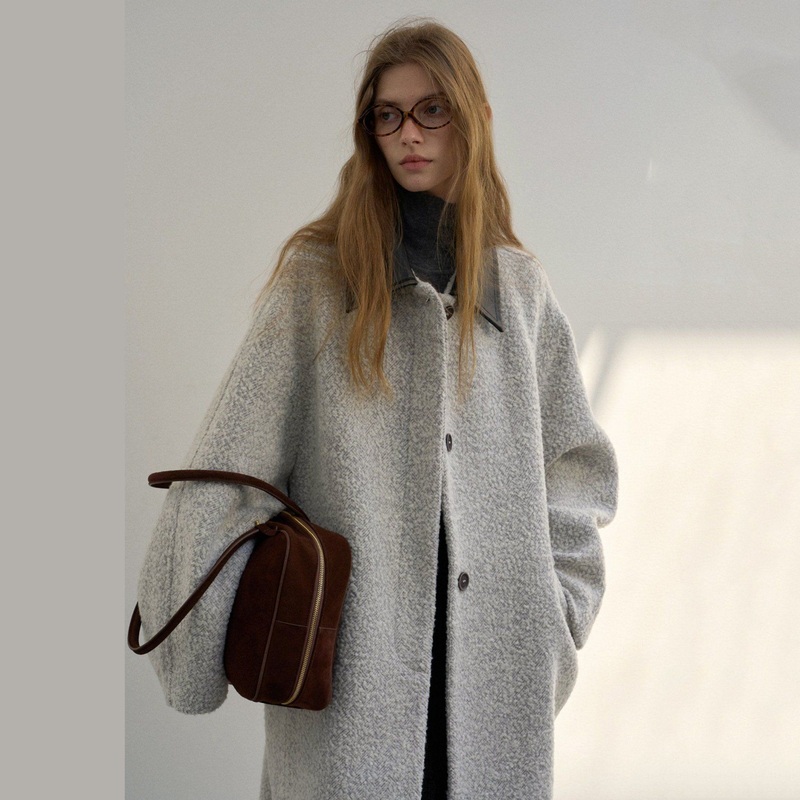 Factory Customized Winter New Design Sense Brushed Leather Collar Grain Cocoon Retro Style Wool Coat – Clothes and Clothing price