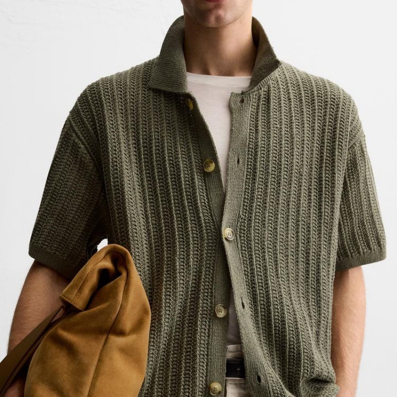 Customized High Quality Button Short Sleeve Athletic Knitted Shirts Sweater for Men – Jacquard Knit Sweater and Christmas Sweater with Lights price