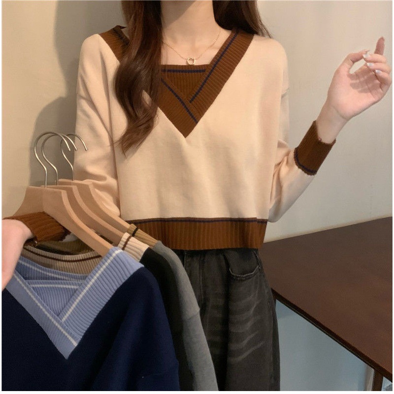 Womens V-Neck Sweater with Bottoming Shirt in Fashion Sweater – Ladies Sweater and Crochet Sweater price