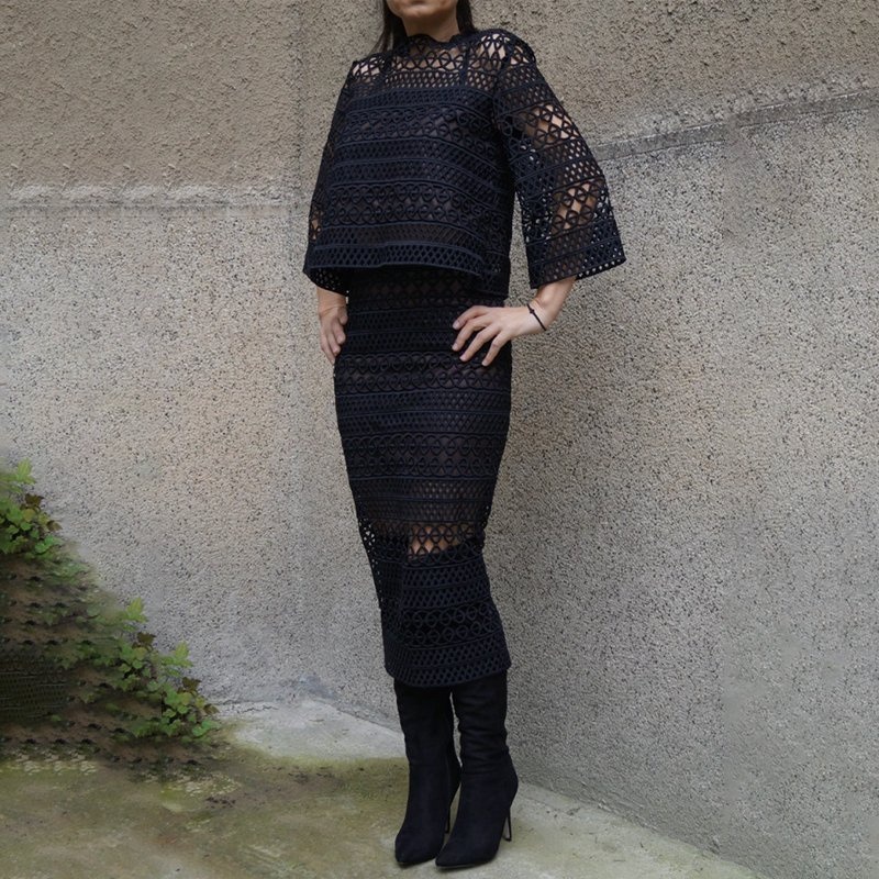 Chic Black Lace Structured Top Perfect for Casual Wear – Chic Casual Wear and Black Lace Casual Top price