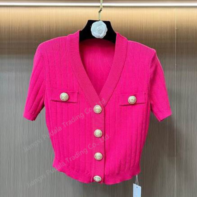 Customized High Quality Women Luxury Sweater Knitted Cardigan Women Sweater Top Deep V Neckline – Sweater and 1: 1 Sweater price
