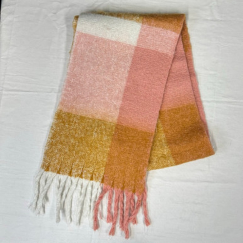 Used A New Day Heavyweight Scarf